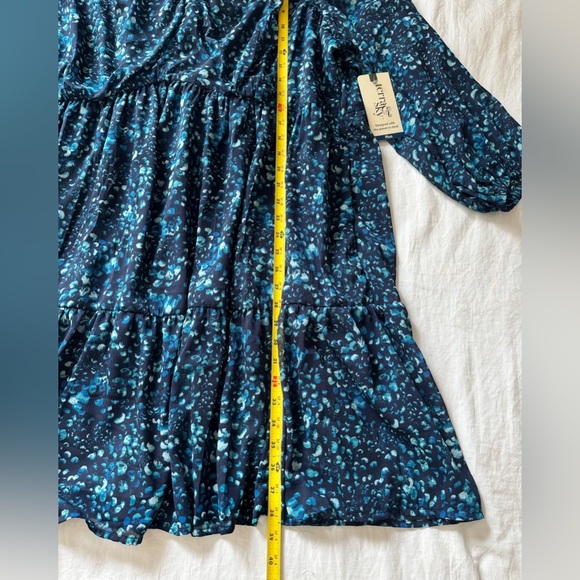 Terra & Sky Women's Plus Size Long Sleeve Mini Peasant Dress - Picture 9 of 14